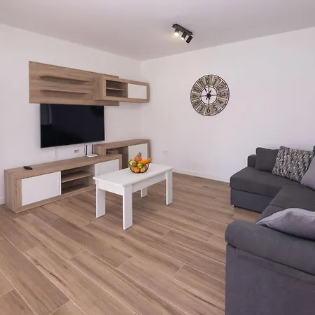 בית נופש Tagoror By Interhome